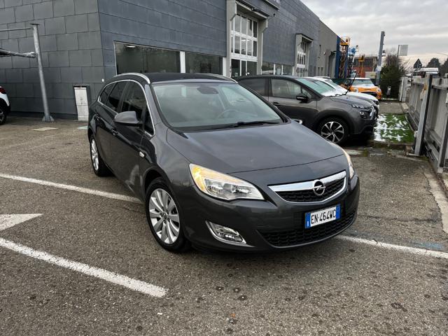 OPEL Astra Grigio scuro metallizzato