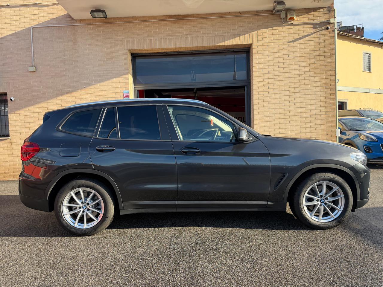 BMW X3 sDrive18d Business Advantage Aut (NESSUN VINCOLO) - 18