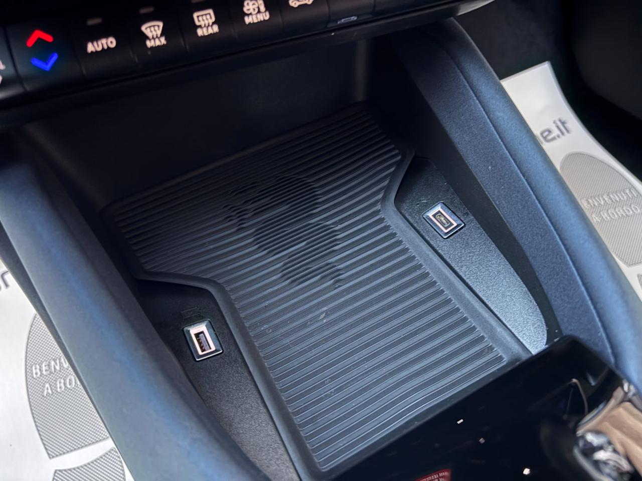 ALFA ROMEO Junior 1.2 136 CV Hybrid eDCT6. - 18