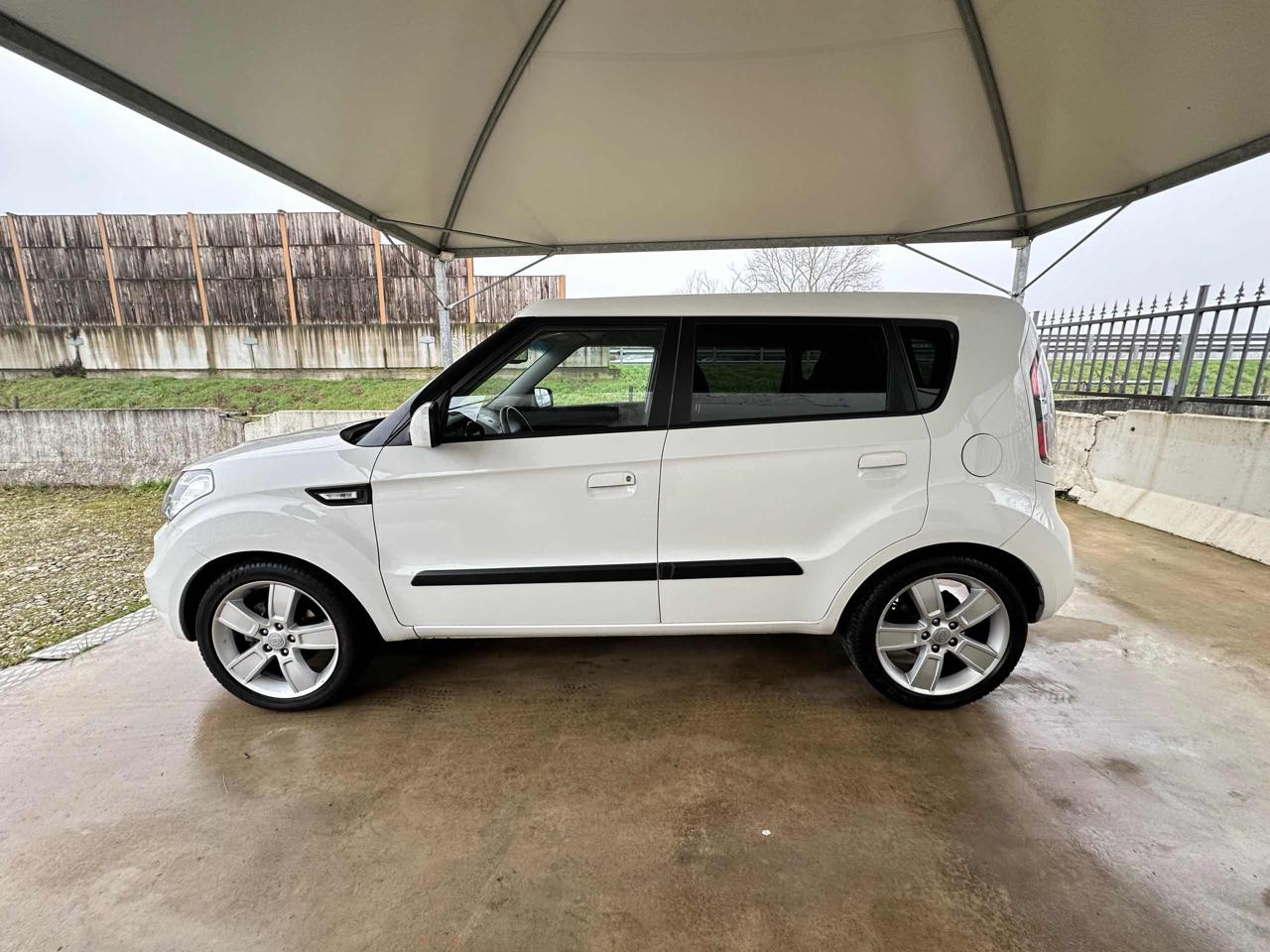 KIA Soul 1.6 CVVT Cool BENZ/GPL OK 06/2030 1 PROPRIETARIO - 9