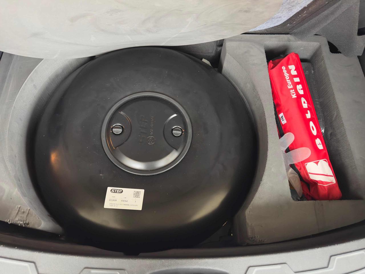 KIA Soul 1.6 CVVT Cool BENZ/GPL OK 06/2030 1 PROPRIETARIO - 48