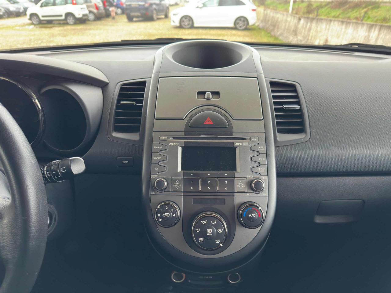 KIA Soul 1.6 CVVT Cool BENZ/GPL OK 06/2030 1 PROPRIETARIO - 65