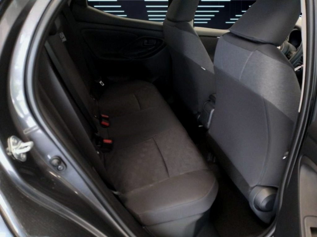 TOYOTA Yaris 1.5 Hybrid Trend KM 0 Ufficiale Pronta Consegna - 14