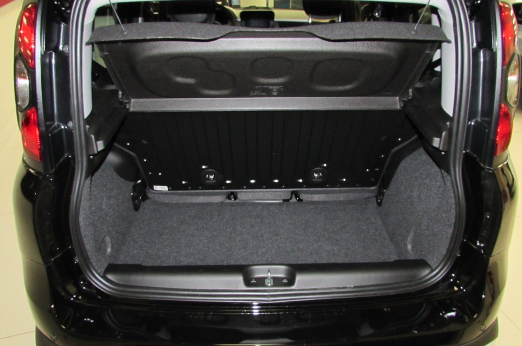 FIAT Panda 1.0 FireFly 70cv S&S Hybrid Pandina KM.ZERO - 11