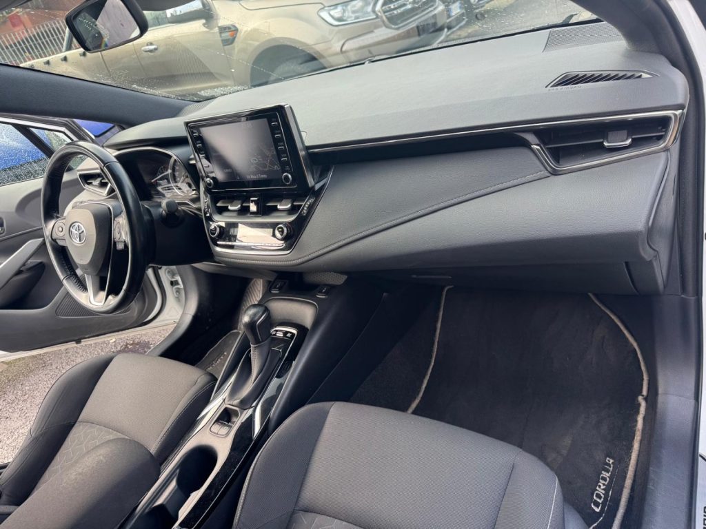 TOYOTA Corolla TS 1.8 Hybrid Business(AUTOCARRO N1) - 12