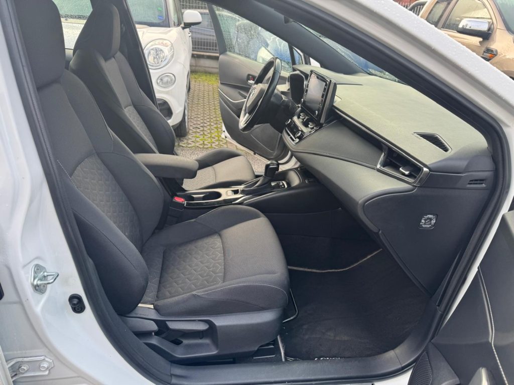 TOYOTA Corolla TS 1.8 Hybrid Business(AUTOCARRO N1) - 14