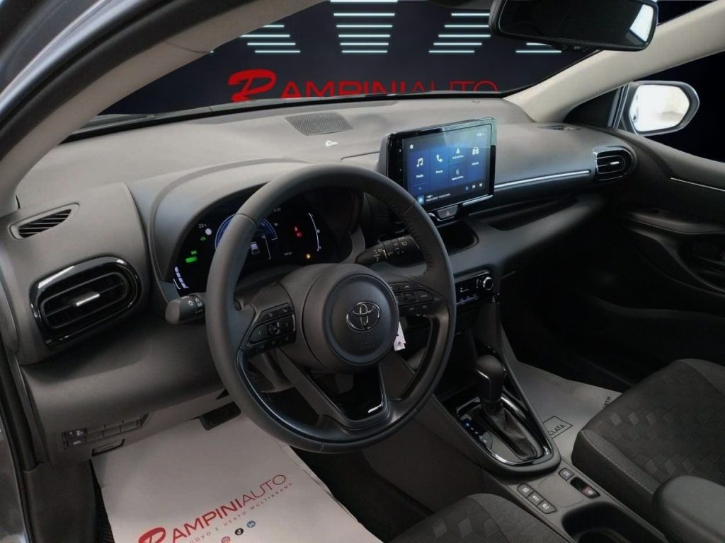 TOYOTA Yaris 1.5 Hybrid Trend KM 0 Ufficiale Pronta Consegna - 11
