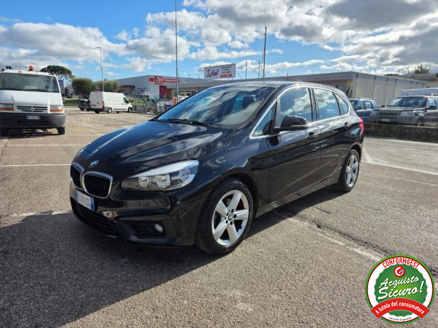 BMW 216 Nero metallizzato