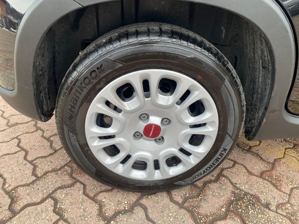 FIAT Panda 1.0 Hybrid Sensori*Comandi al volante - 2