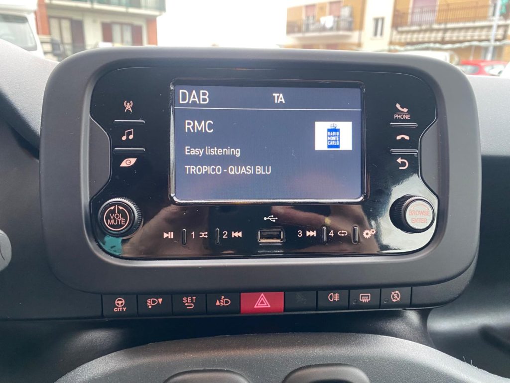 FIAT Panda 1.0 Hybrid Sensori*Comandi al volante - 6