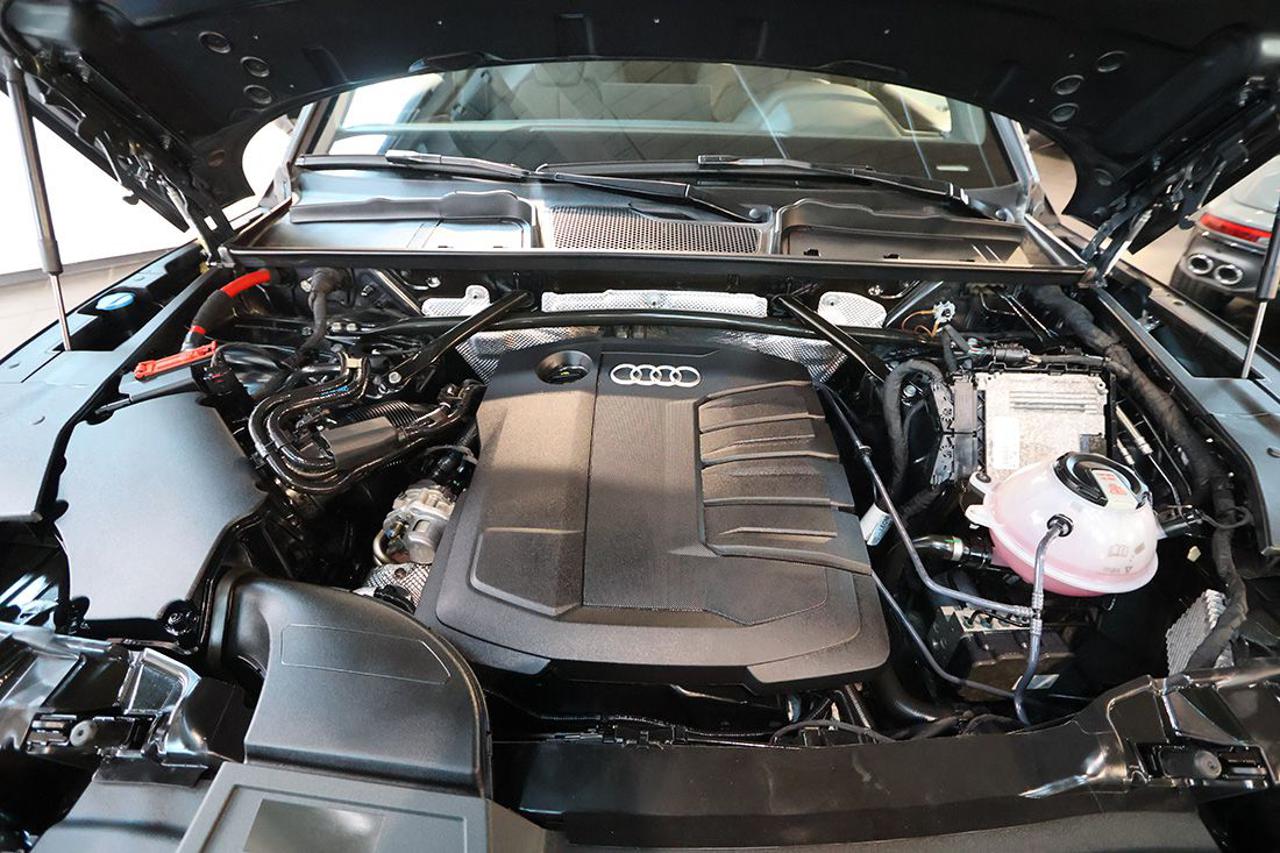 AUDI Q5 40 TDI Sportback Quattro S-Tronic S-Line Plus - 11