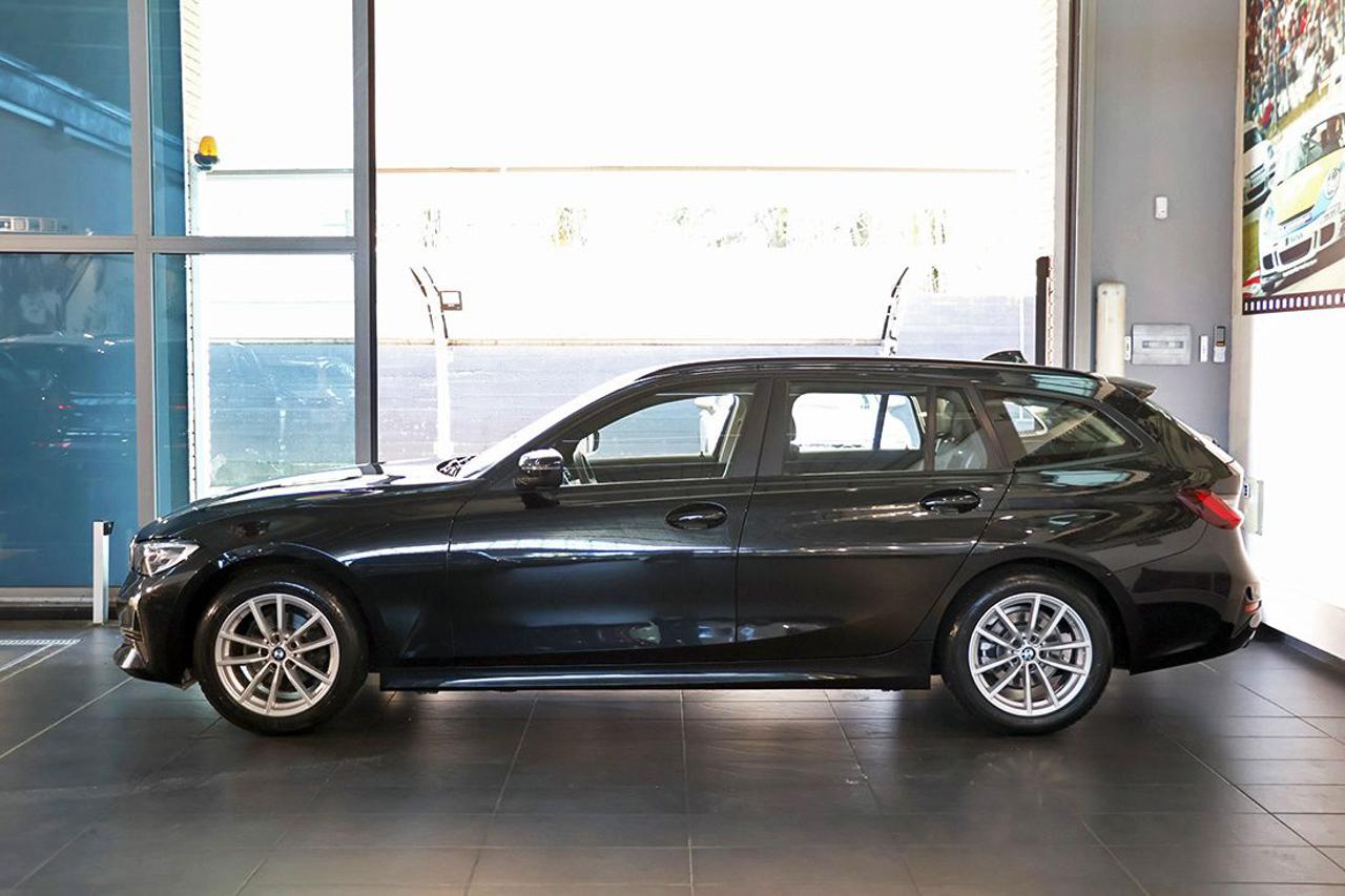 BMW 318 d 48V Touring Business Advantage - 3
