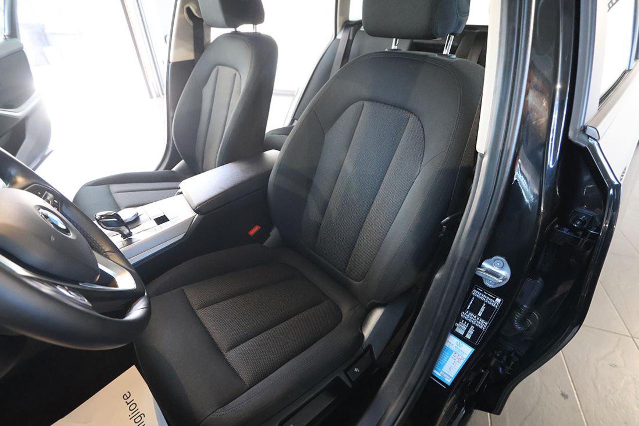 BMW 318 d 48V Touring Business Advantage - 18