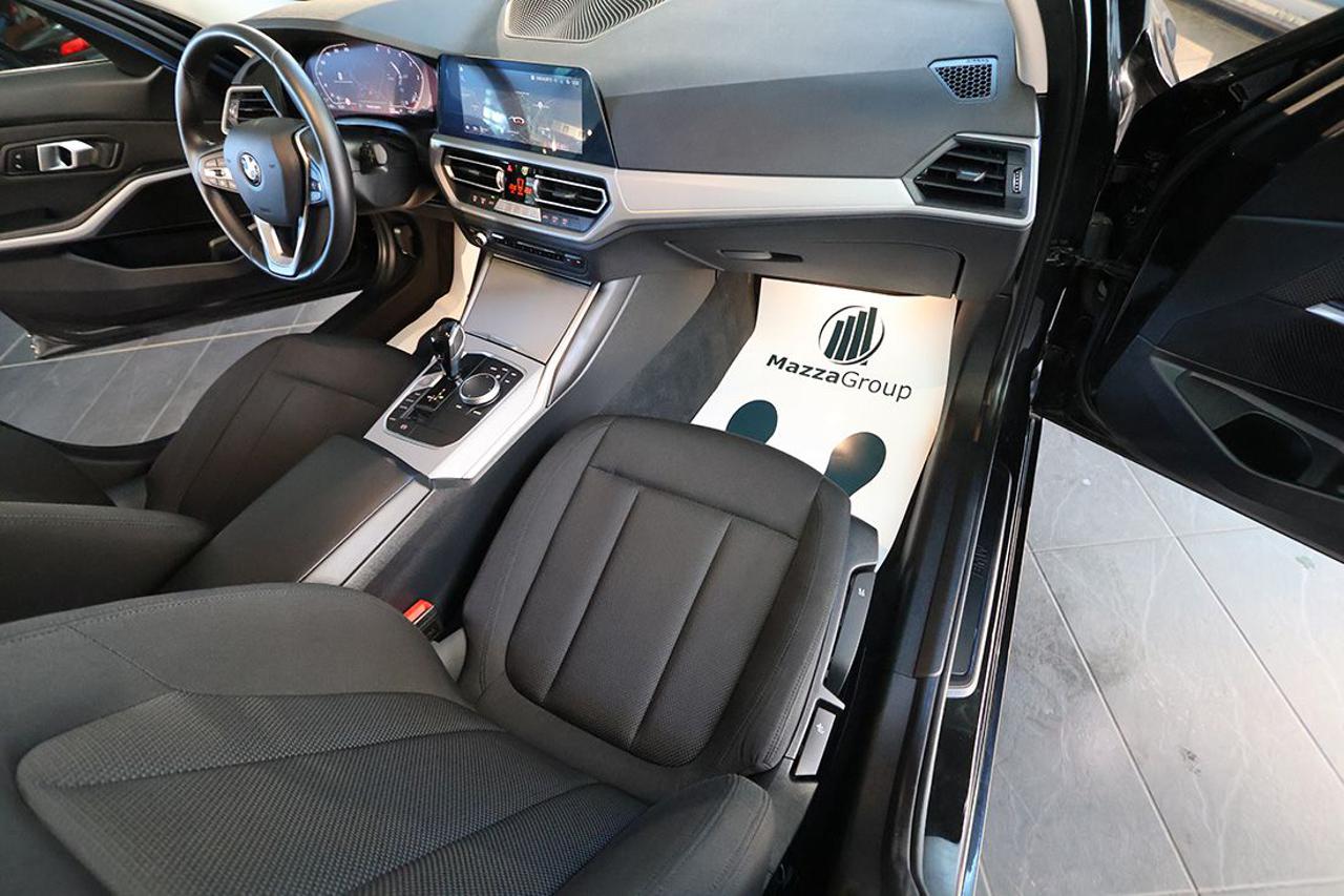 BMW 318 d 48V Touring Business Advantage - 16