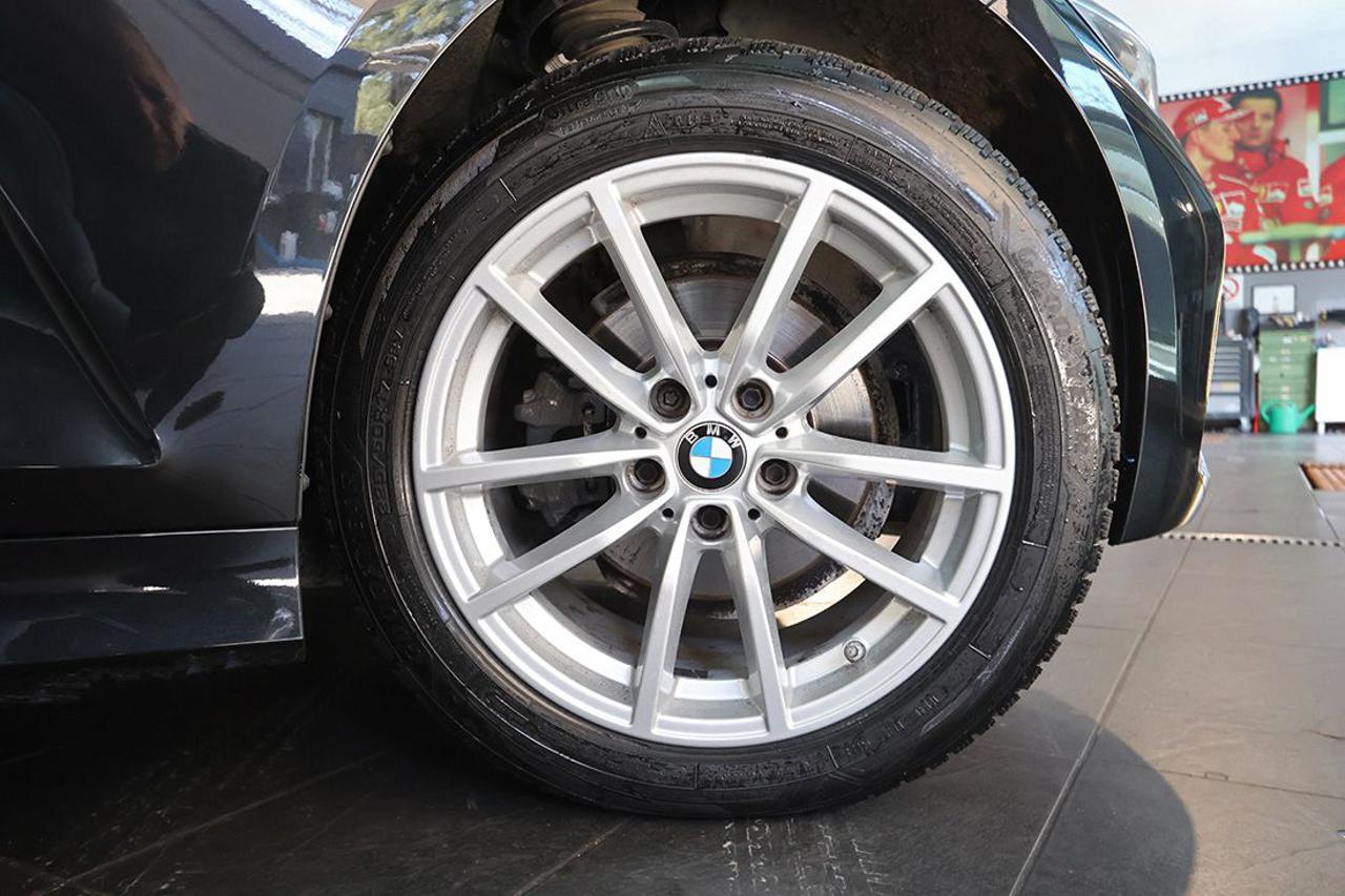 BMW 318 d 48V Touring Business Advantage - 6