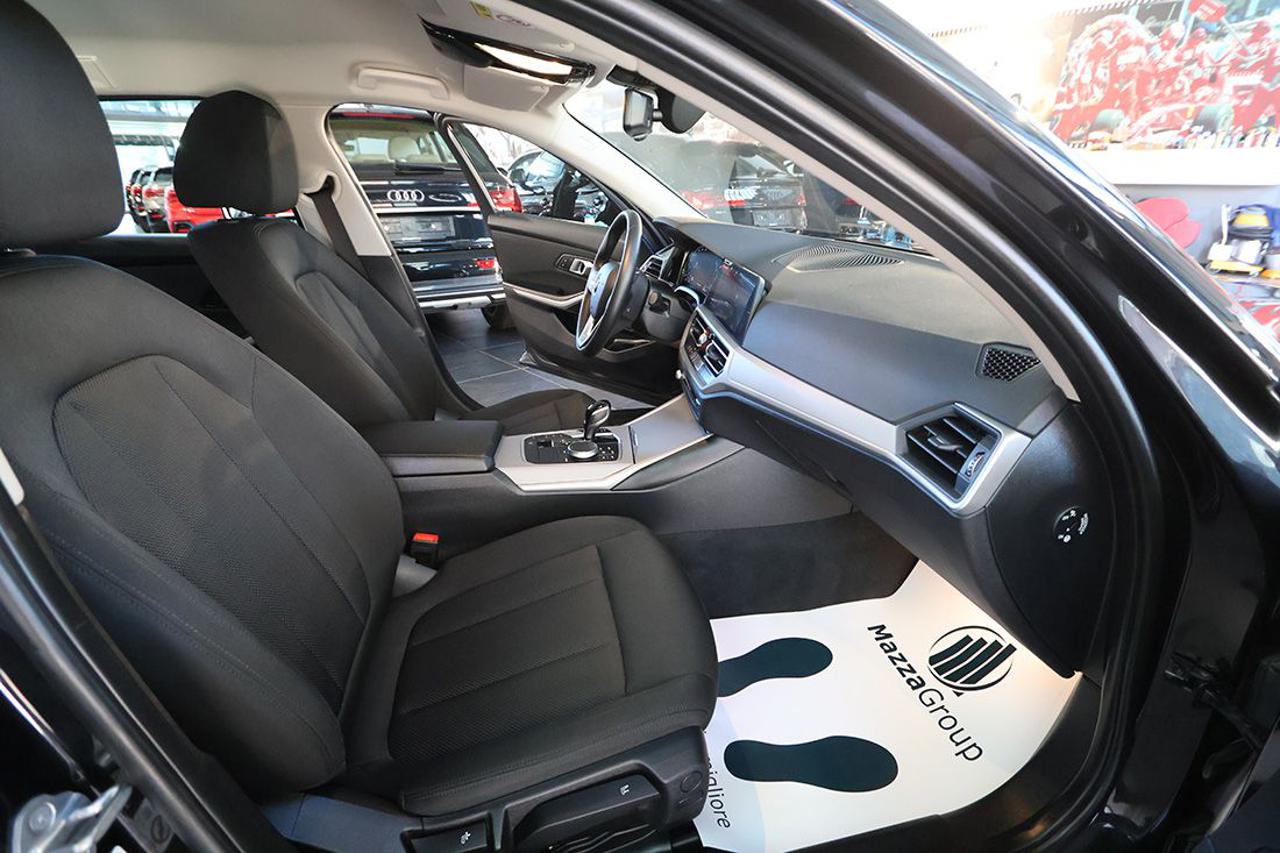 BMW 318 d 48V Touring Business Advantage - 37