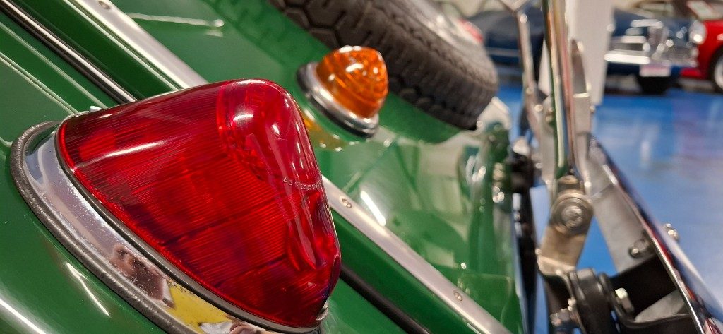 MORGAN 4/4 ITALIANA DA SEMPRE - MOTORE FORD 1.4 - ASI ORO - 57