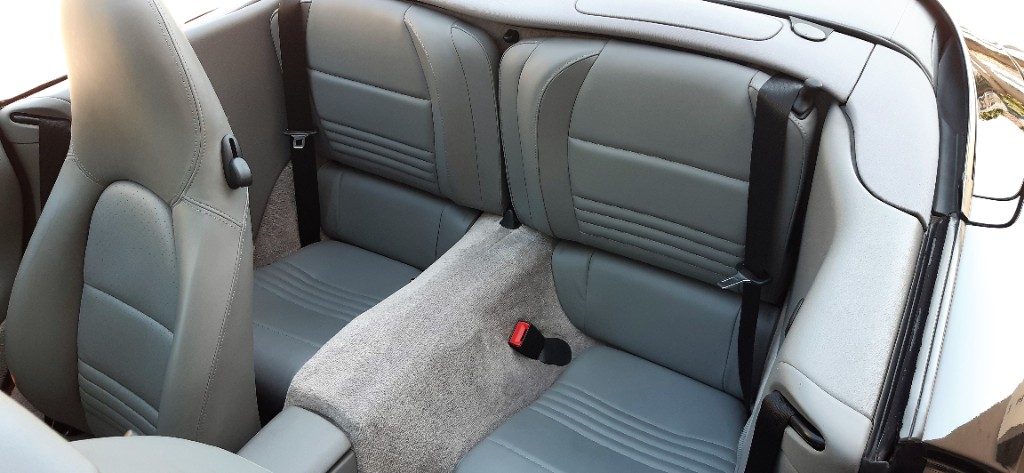 PORSCHE 996 CABRIO - CARRERA 4 - 34