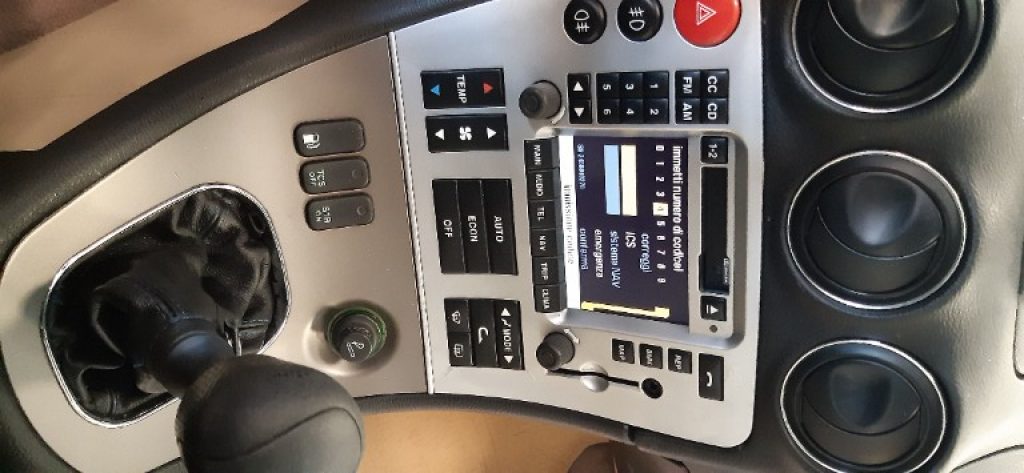 ALFA ROMEO 166 2.0i V6 TURBO - 33