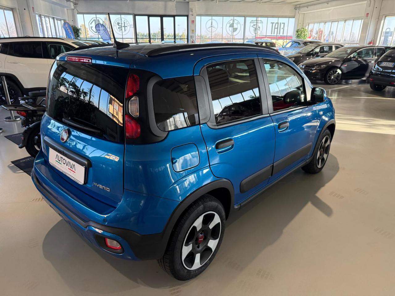 FIAT Panda Cross 1.0 FireFly S&S Hybrid - 4