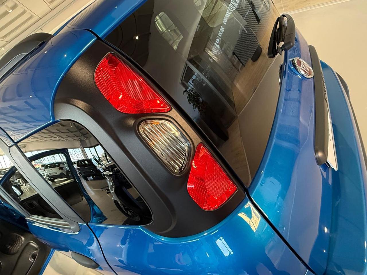 FIAT Panda Cross 1.0 FireFly S&S Hybrid - 11