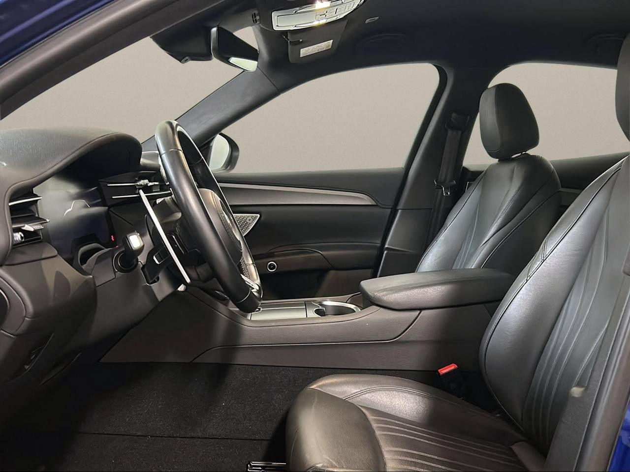 MASERATI Grecale MHEV 300 CV AWD GT - 9