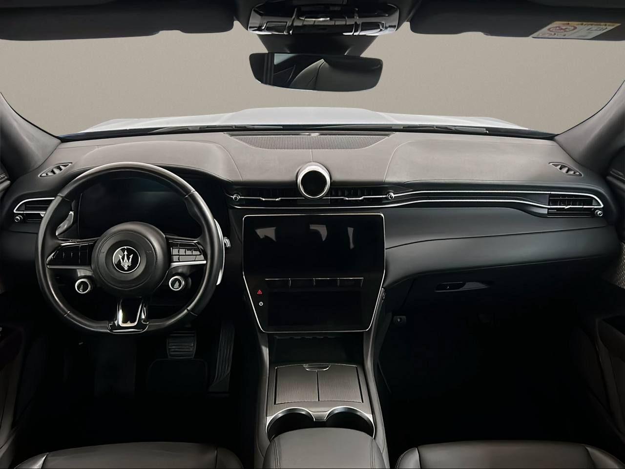 MASERATI Grecale MHEV 300 CV AWD GT - 16