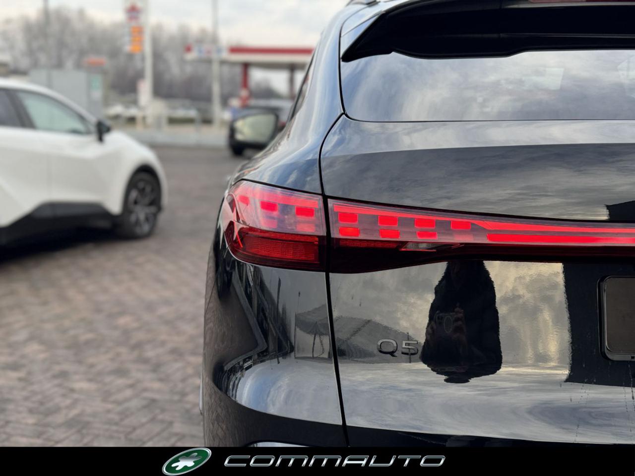 AUDI Q5 SPB TDI 150 kW mHEV+ S tronic quattro S line editi - 11