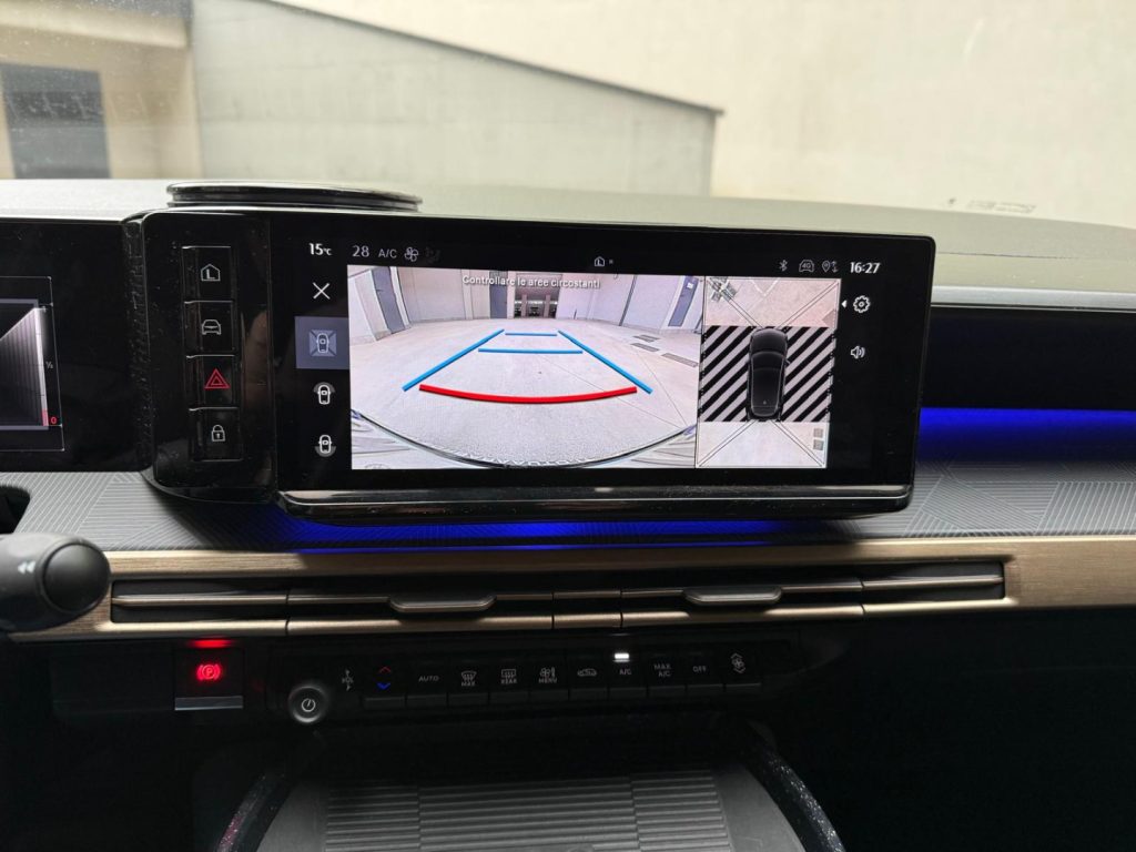 LANCIA Ypsilon Hybrid e-DCT LX - 19