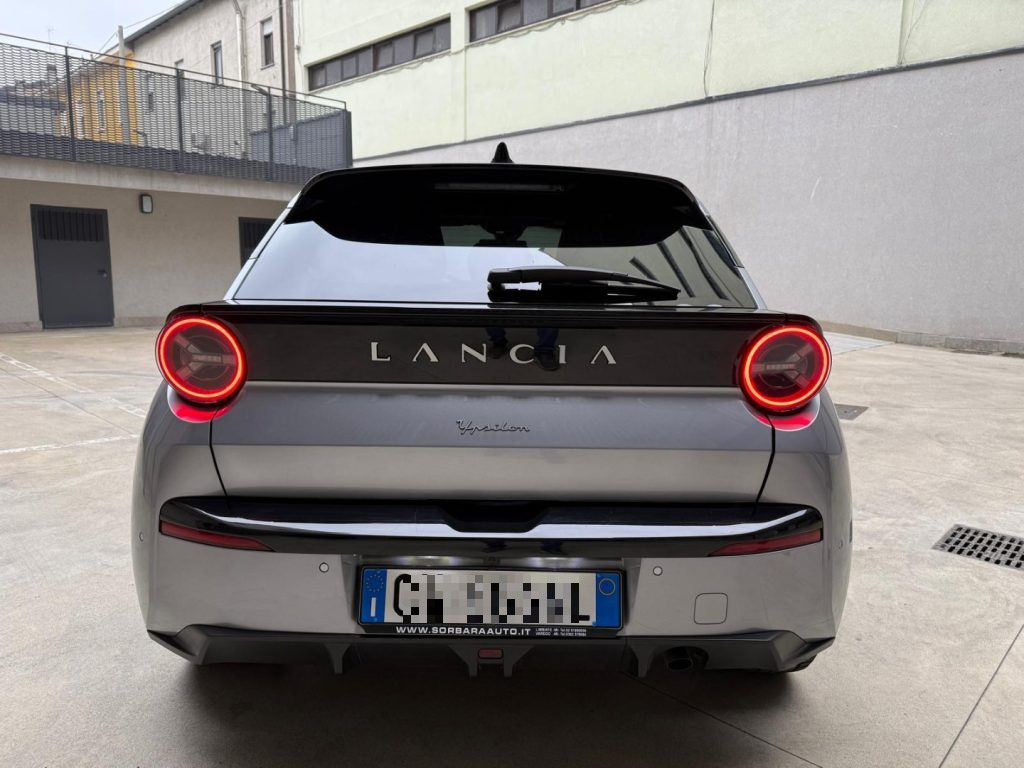LANCIA Ypsilon Hybrid e-DCT LX - 4