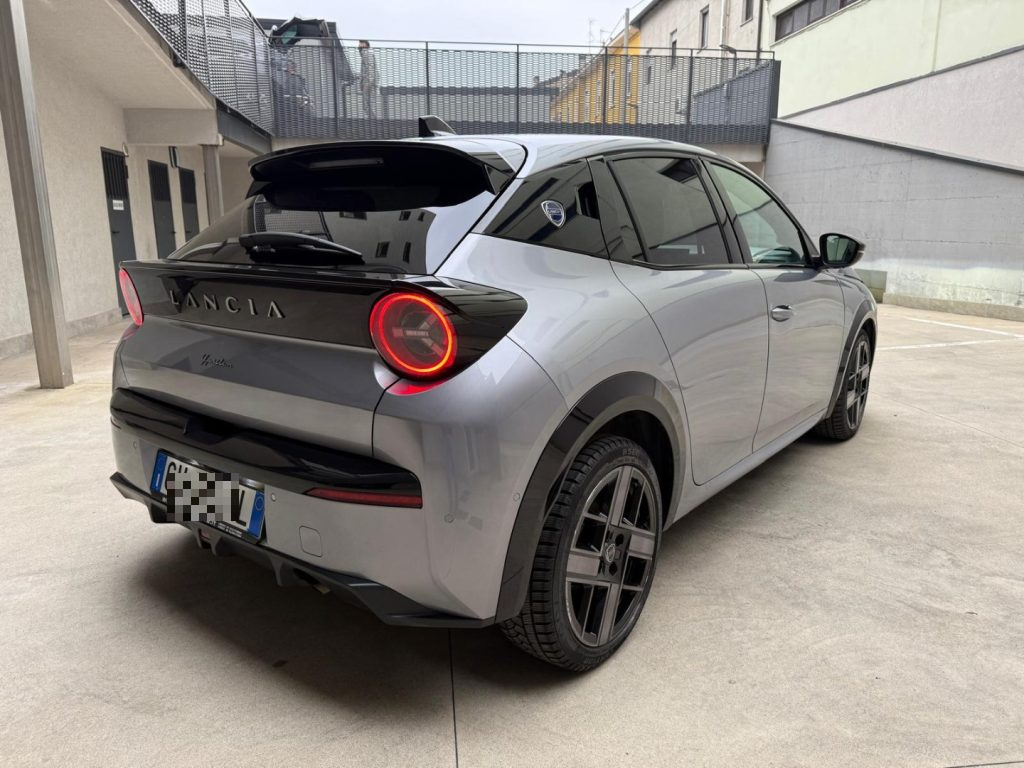 LANCIA Ypsilon Hybrid e-DCT LX - 5