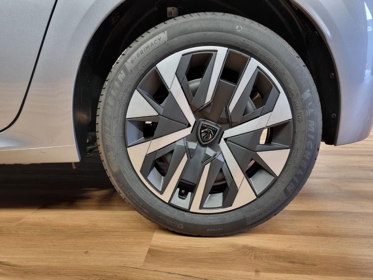 PEUGEOT 208 PureTech 100 Stop&Start 5 porte Style - 12