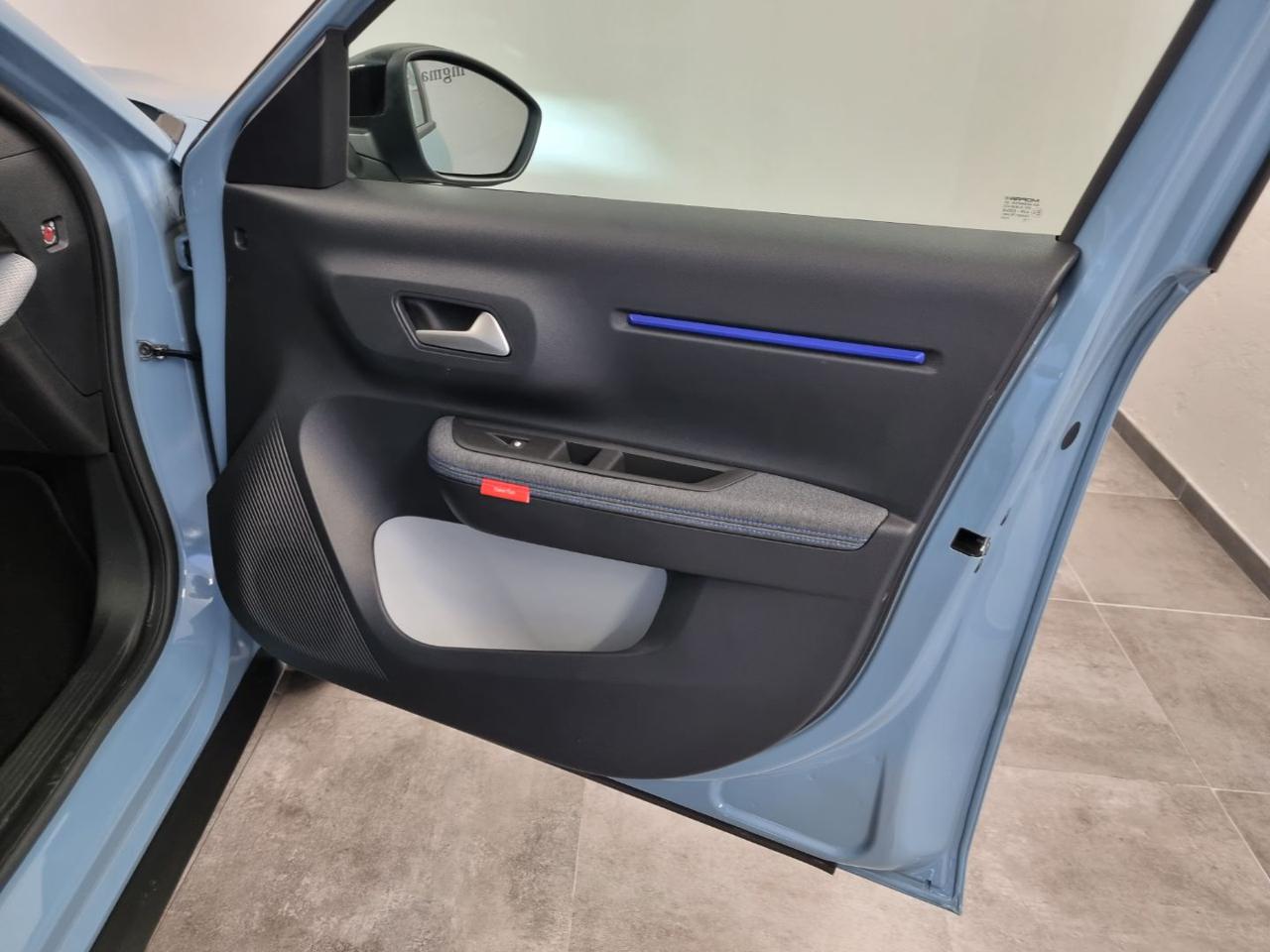 CITROEN C3 PureTech 100 S&S Plus - 23