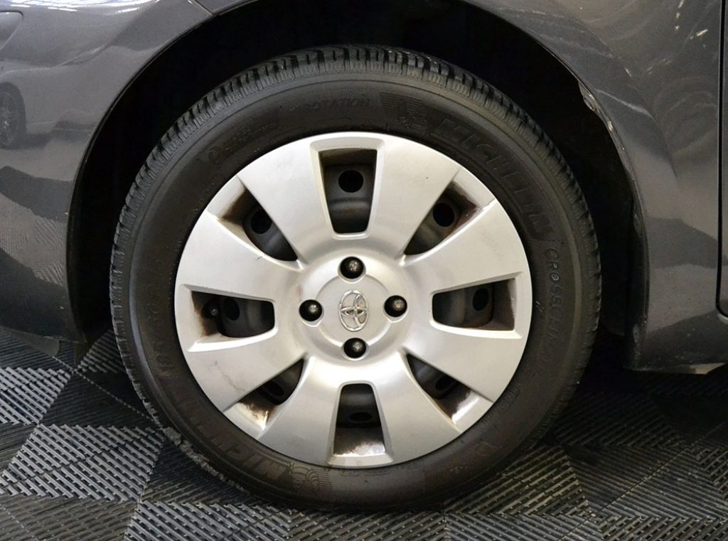 TOYOTA Yaris 1.0 5 porte Ok Neopatentati Unico Proprietario - 18