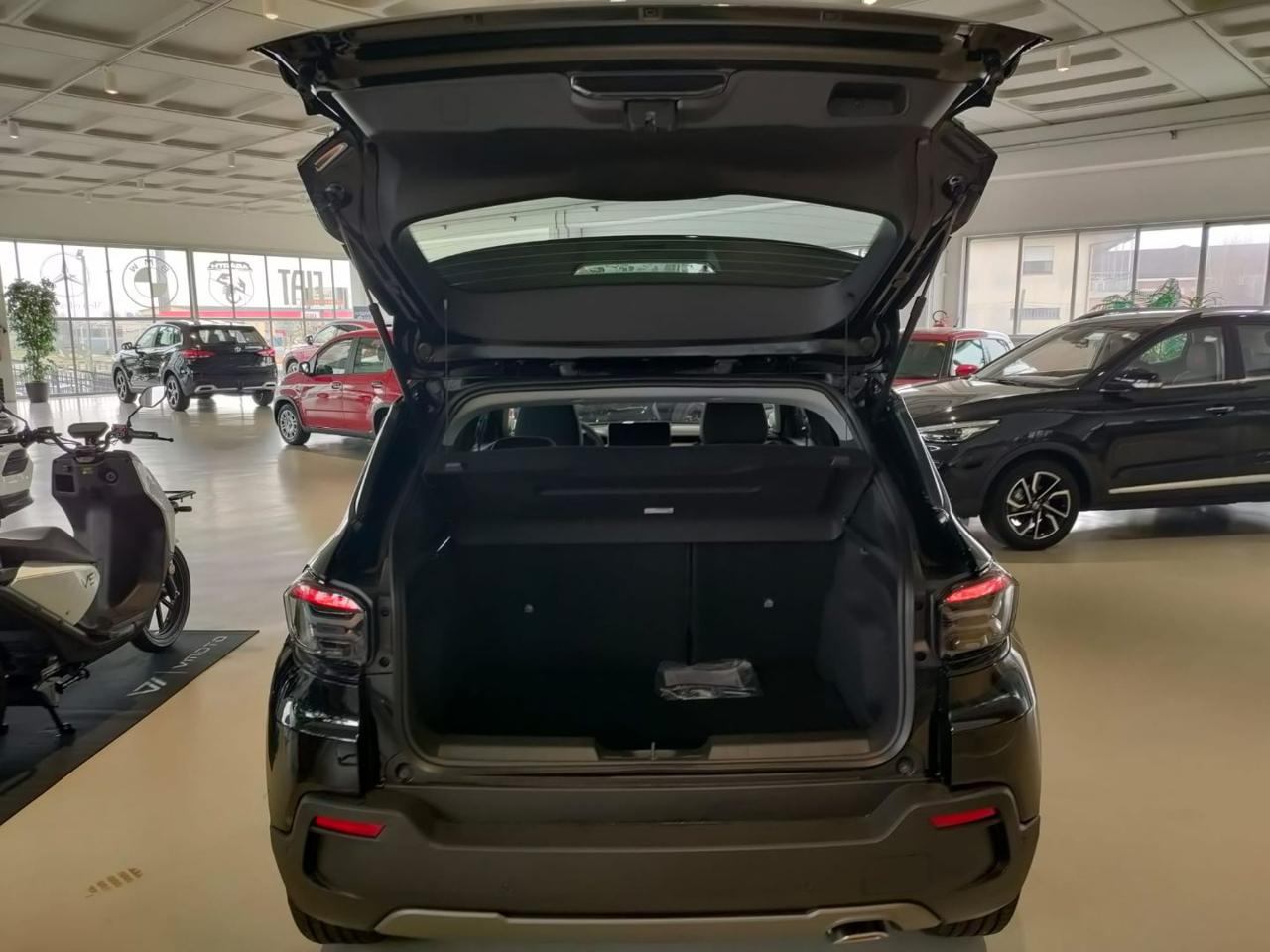 JEEP Avenger 1.2 Turbo 100 CV Longitude - 7