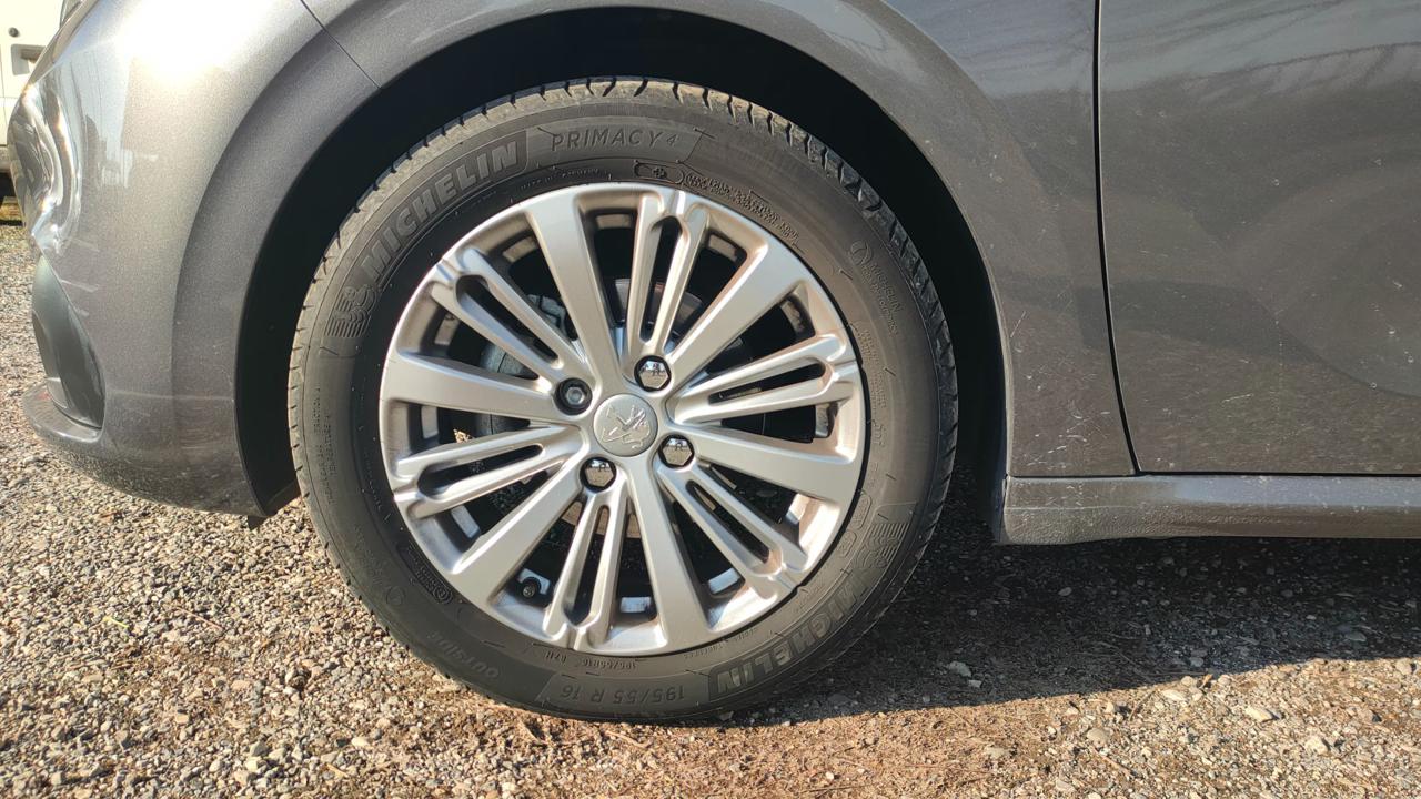 PEUGEOT 208 1.2 82CV BENZINA 5 porte Allure 58000KM - 11