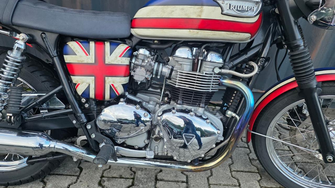 TRIUMPH Bonneville T100 2007 - 10
