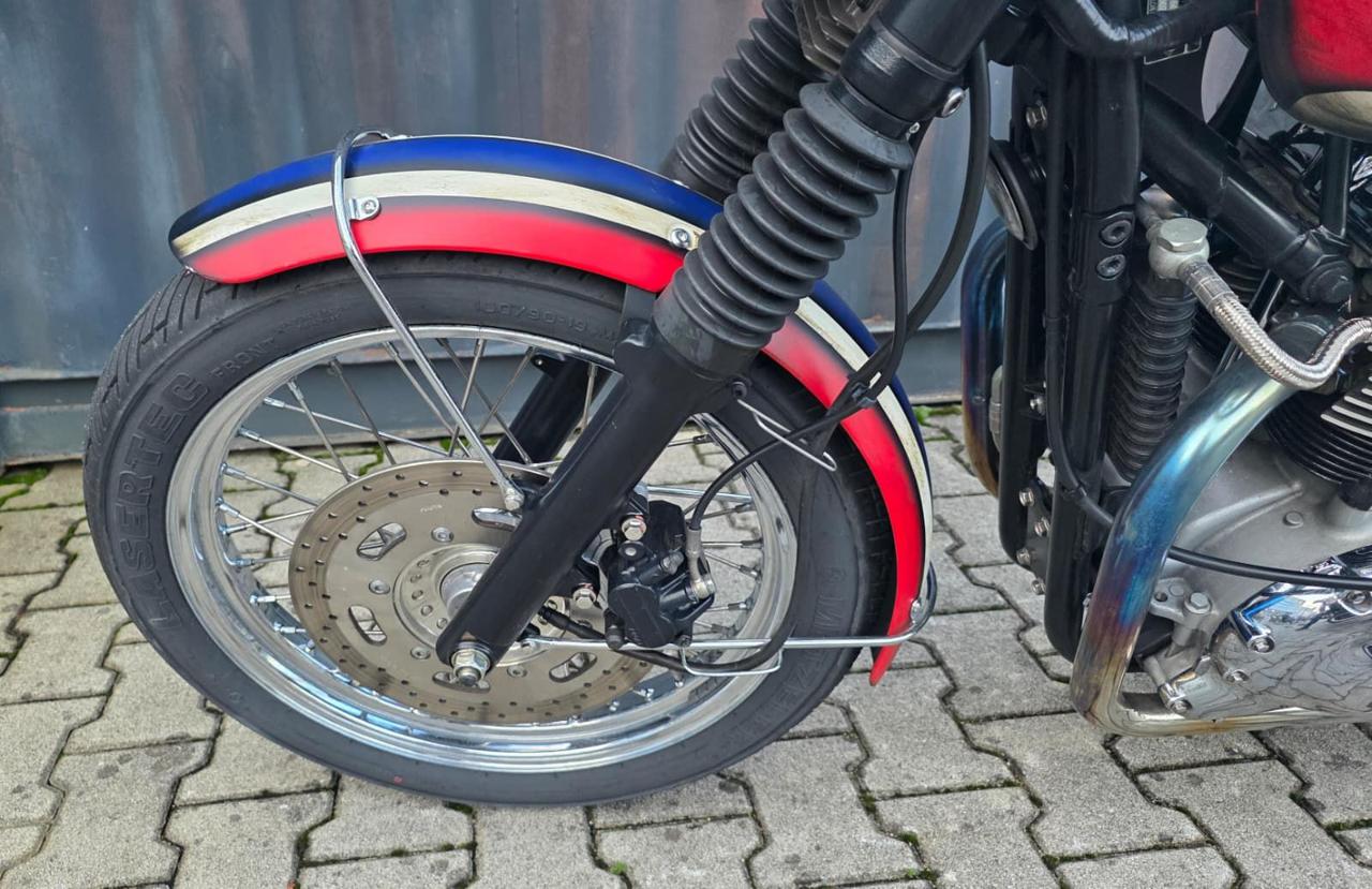 TRIUMPH Bonneville T100 2007 - 16