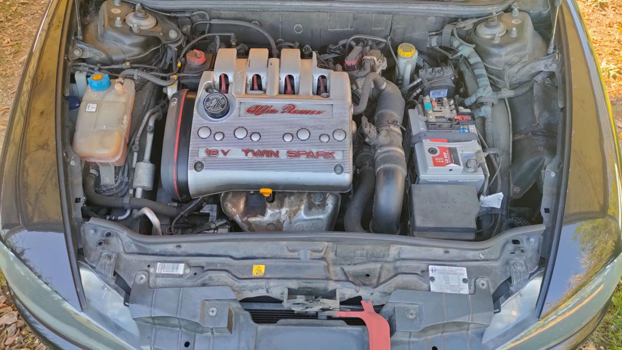 ALFA ROMEO 147 2.0i 16V Twin Spark 150 CV 3p. Distinctive MANUALE - 17