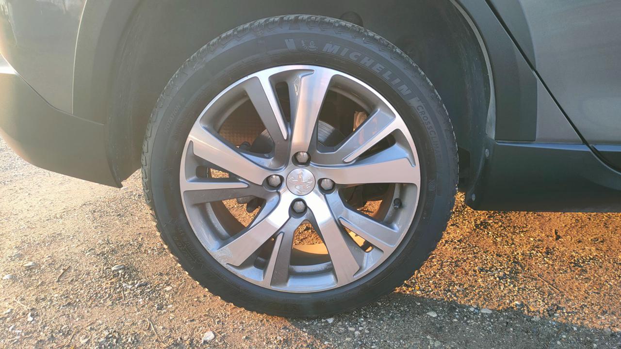 PEUGEOT 2008 1.2 Turbo 130 S&S Allure 57.000KM - 25