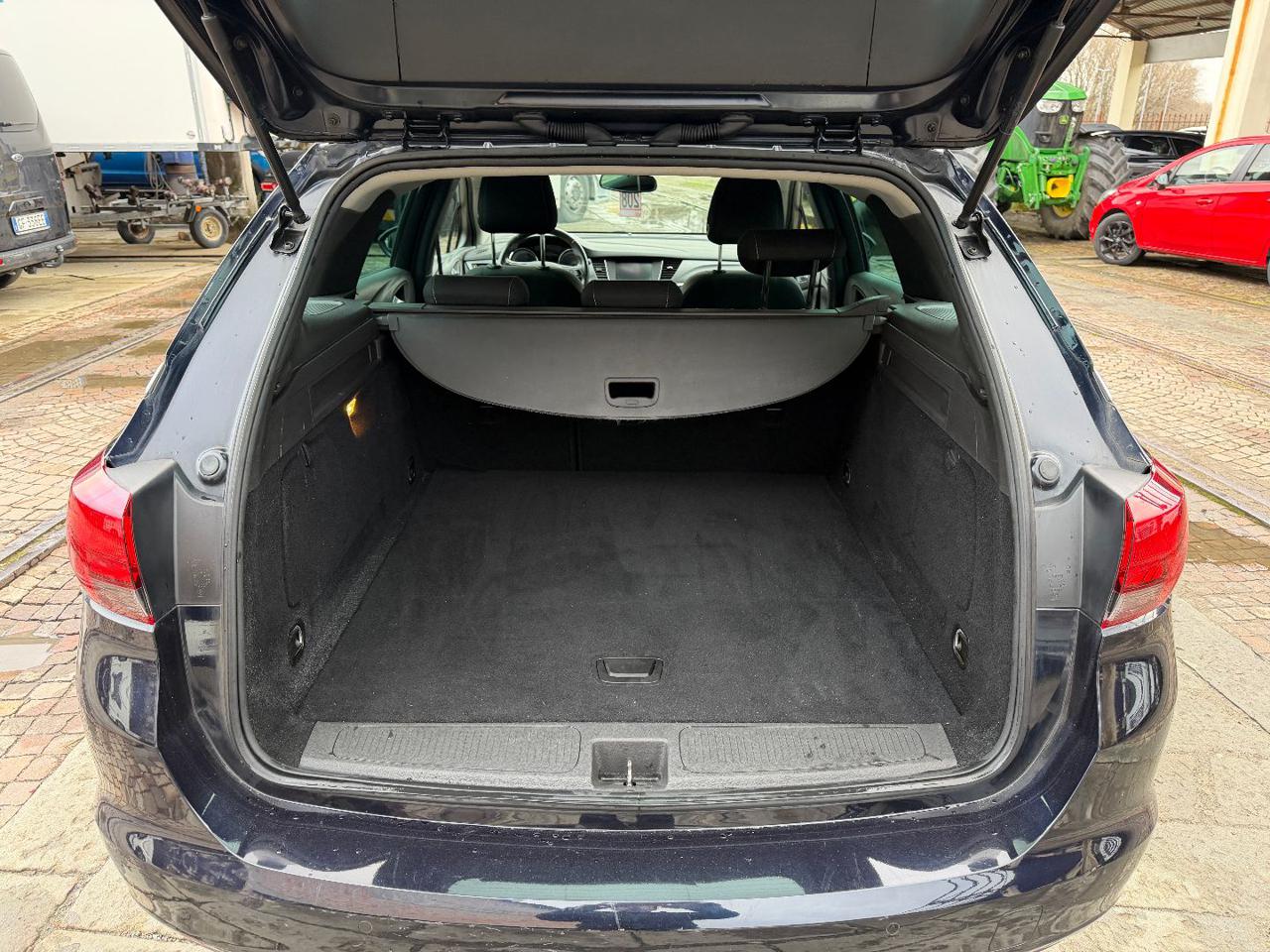 OPEL Astra 1.6 CDTi 136CV aut. Sports Tourer Business - 12