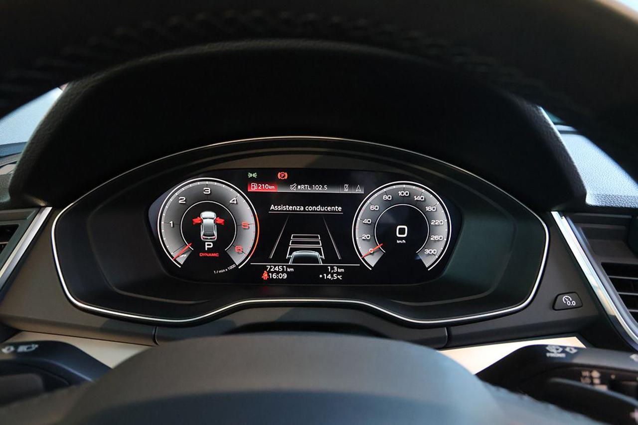 AUDI Q5 40 TDI Quattro S-Tronic Business Advanced - 38