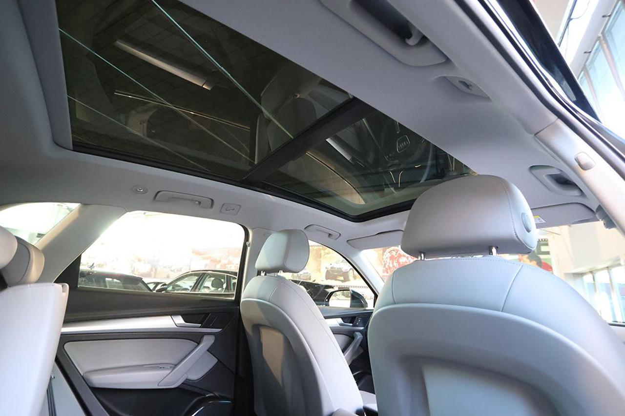 AUDI Q5 40 TDI Quattro S-Tronic Business Advanced - 23