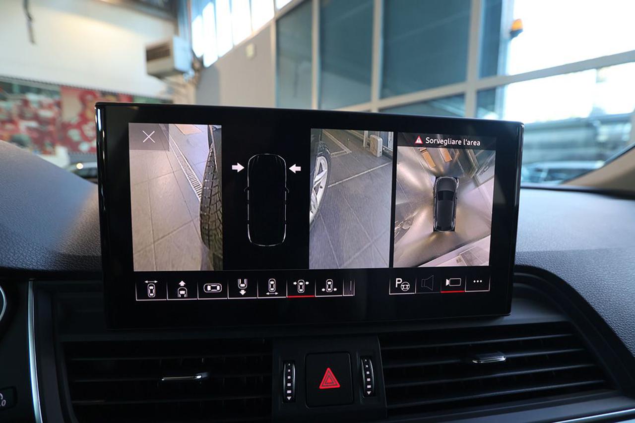 AUDI Q5 40 TDI Quattro S-Tronic Business Advanced - 31