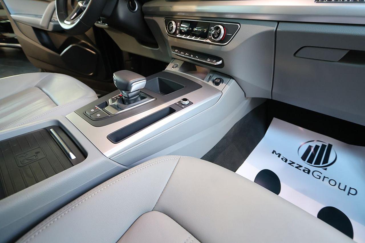 AUDI Q5 40 TDI Quattro S-Tronic Business Advanced - 41