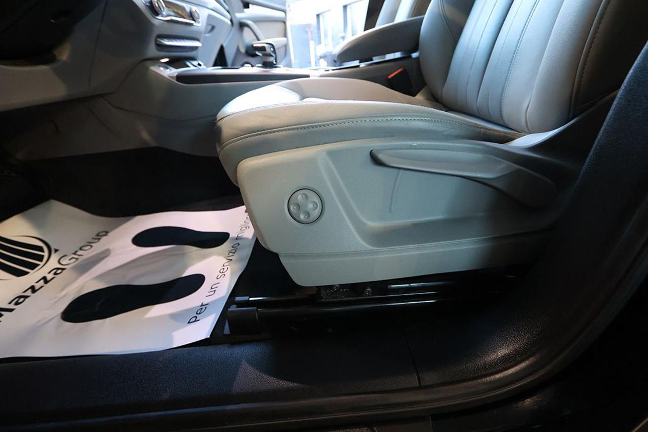 AUDI Q5 40 TDI Quattro S-Tronic Business Advanced - 49