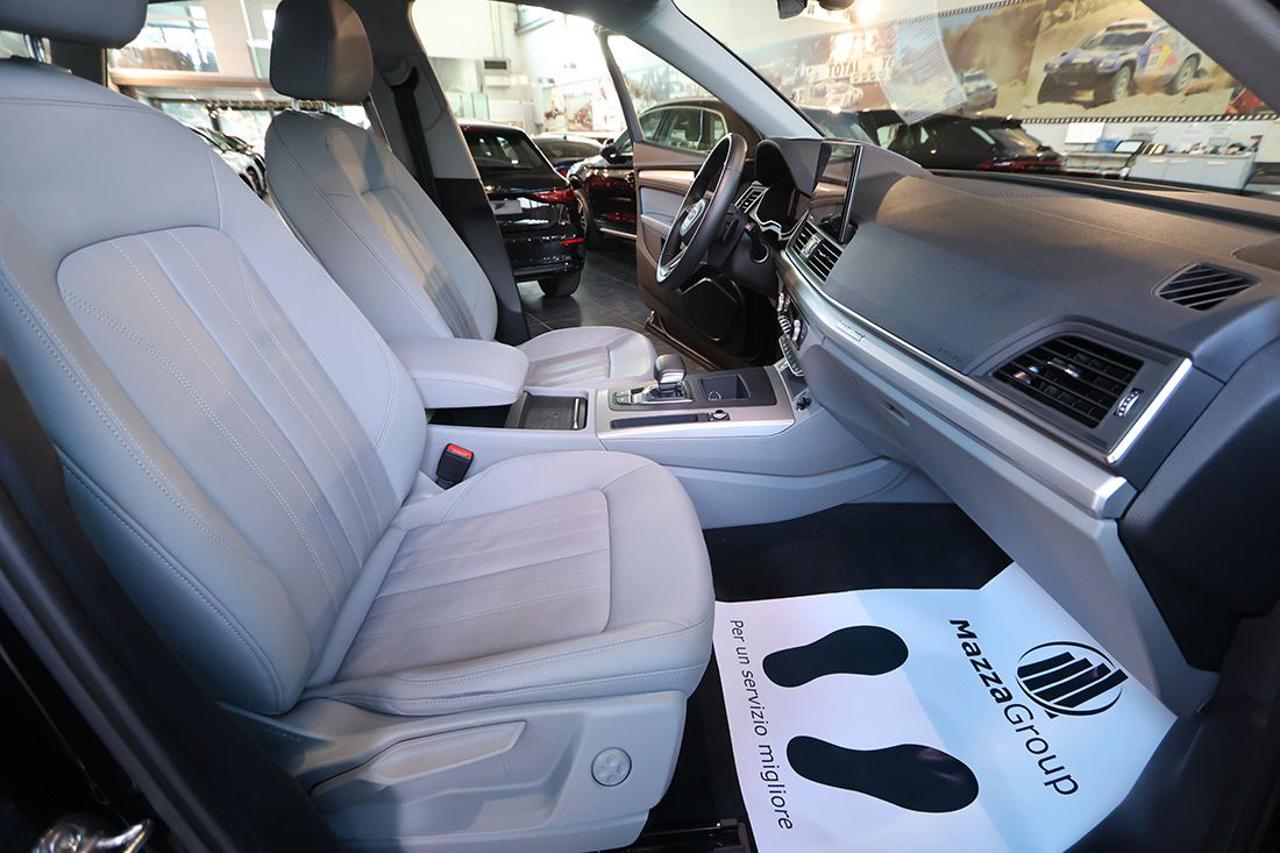 AUDI Q5 40 TDI Quattro S-Tronic Business Advanced - 50