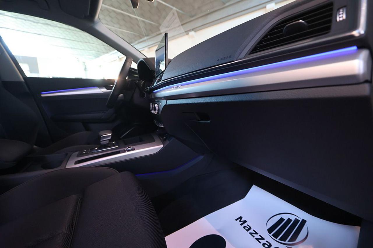 AUDI Q5 40 TDI Quattro S-Tronic S-Line - 38