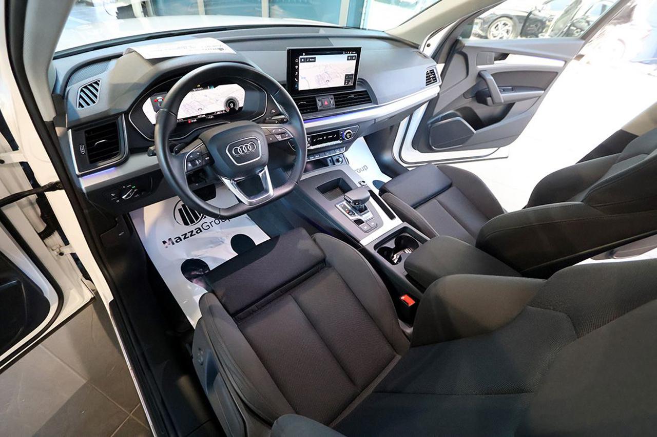 AUDI Q5 40 TDI Quattro S-Tronic S-Line - 14