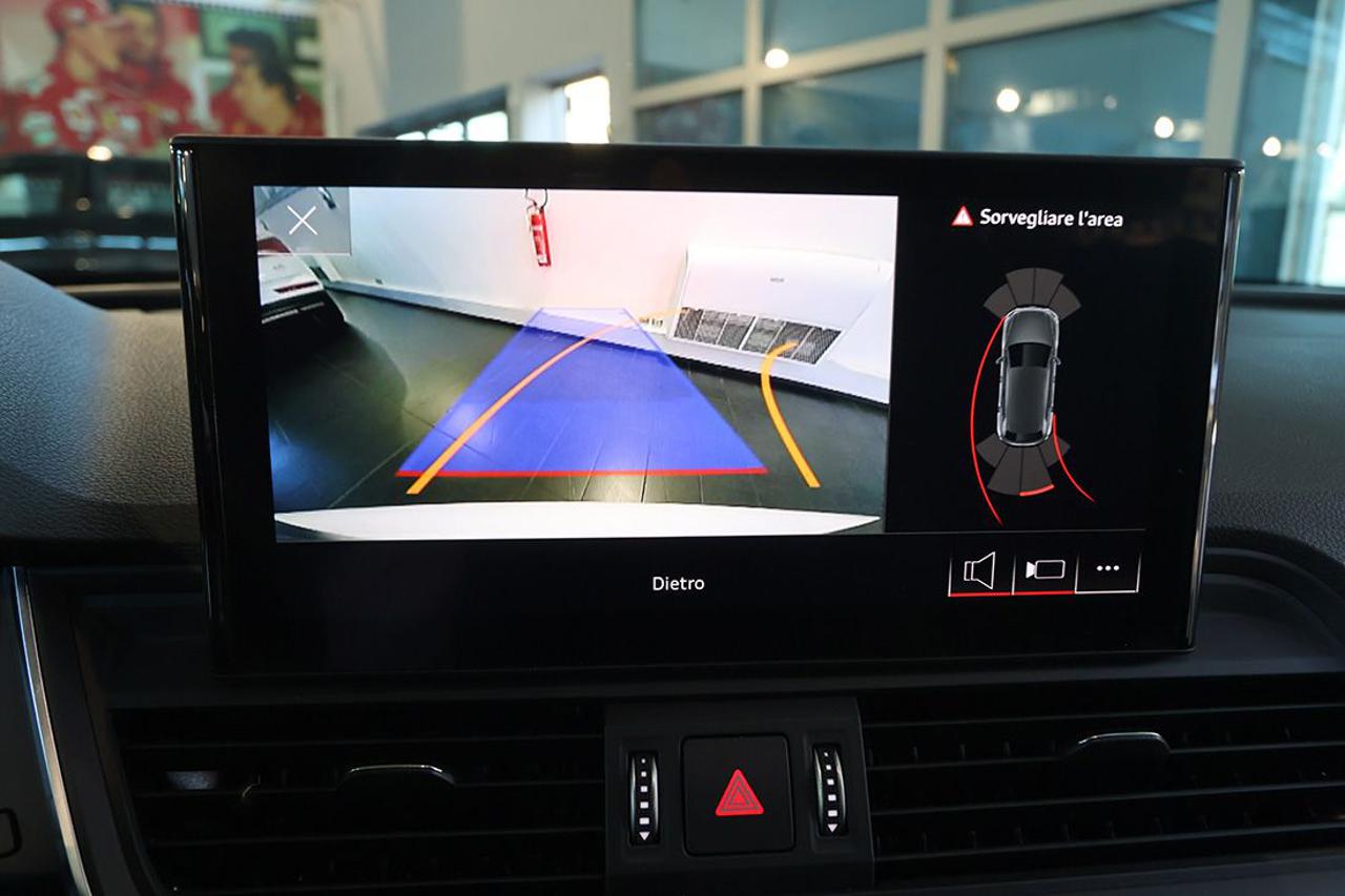 AUDI Q5 40 TDI Quattro S-Tronic S-Line - 25